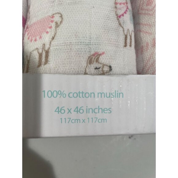 Hudson Baby 3-Pack 100% Cotton Muslin Swaddle Blankets 46"X46" Pink Llama Design - Picture 3 of 4